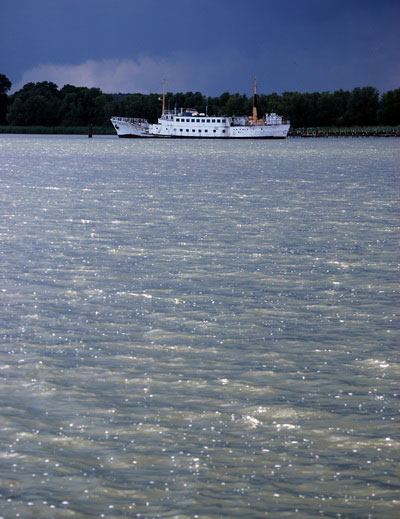 Blick übers Wasser