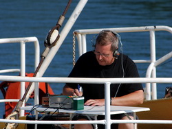 DL2KZA Uwe im QRP Funkbetrieb